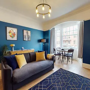 No10 Seaside - Ground Floor Apartment Scarborough